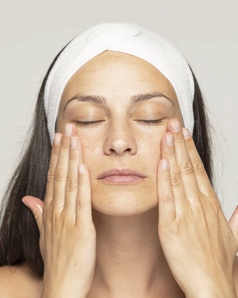 The Secrets to Poreless Skin: Unlock Your Radiance
